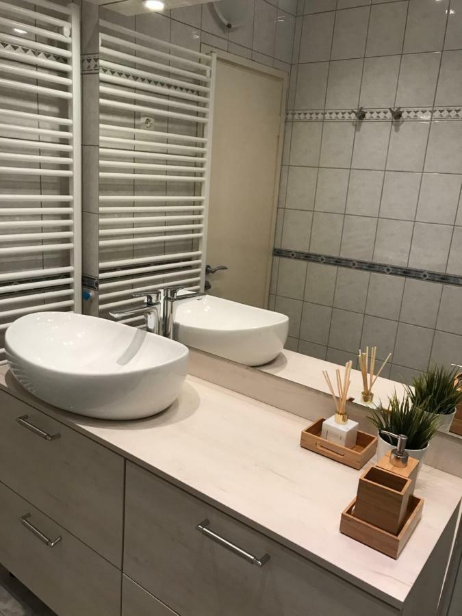 Apartment Francos Primošten Exteriör bild